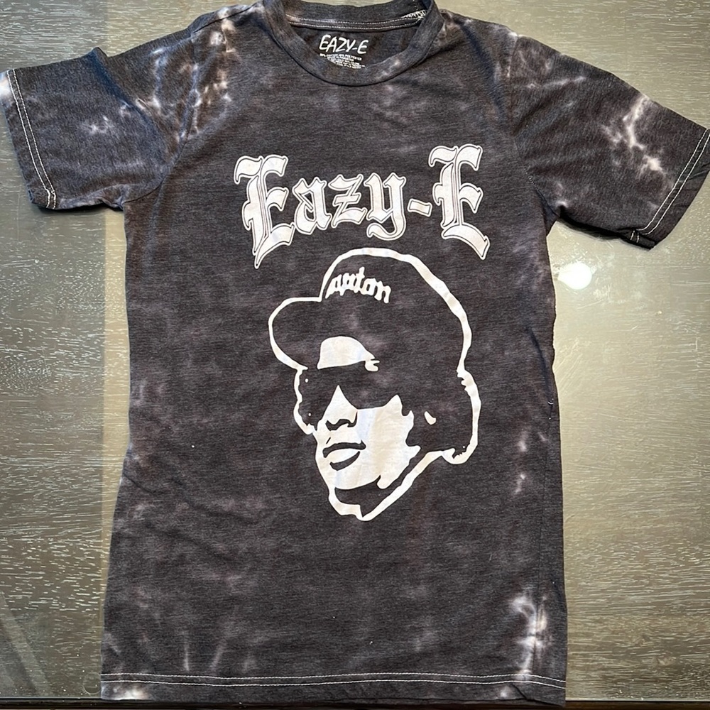 Eazy-E Ruthless records T-shirt sz small vintage look